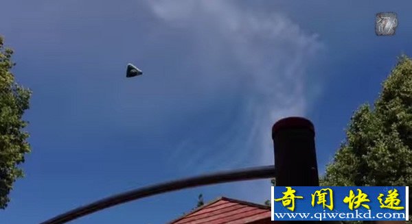德国卡赛尔市上空出现神秘三角形UFO 拍得十分清晰