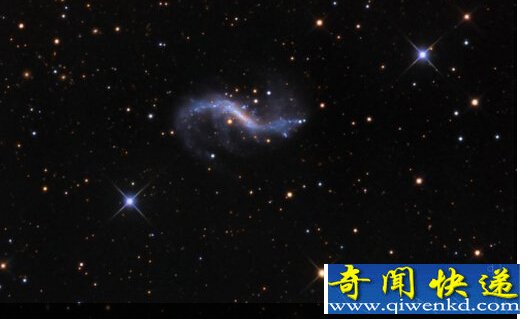 研究展示宇宙最早期大质量恒星死亡过程