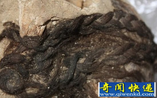 3千年前埃及女性就扎辫子了
