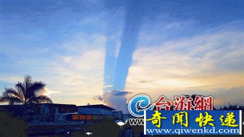 厦门天空昨再现"荚状云"奇观 UFO又来了?