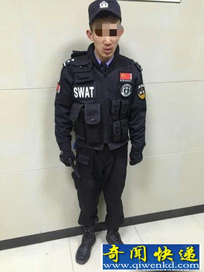 中国好儿子!为阻父亲嫖娼儿子假扮特警被抓