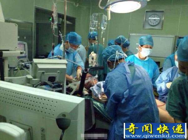 上海第一妇婴成功救治羊水栓塞产妇 输血53袋医学奇迹