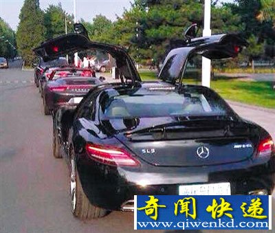 ������غ����Ƽ� У��:ϵѧ���⳵��Ƭ��ҵ����