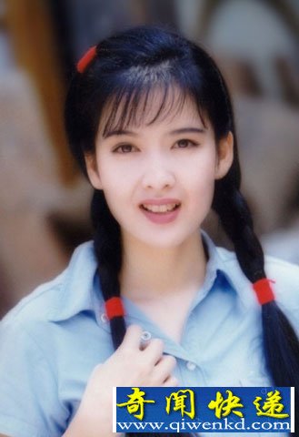 清纯玉女周慧敏照片,成功吸金5000千万港币,