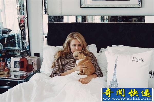 中外两大巨富千金私照大比拼