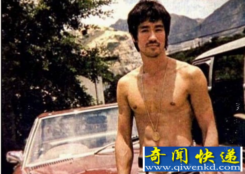 细数娱乐圈最具传奇色彩的10大明星(图) 娱乐圈最具传奇色彩的10大明星 都有着不同寻常的经历