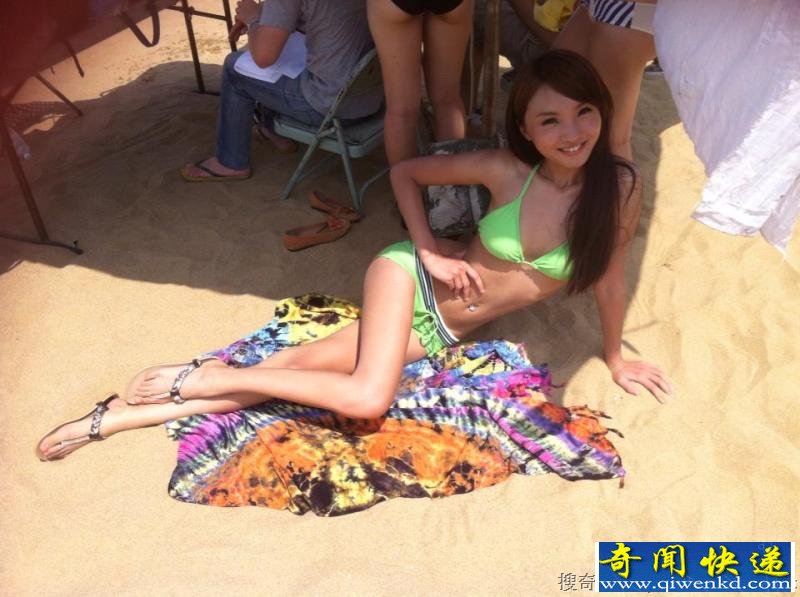 32D白嫩正妹、寿司、腿長110!有胸有腿大滿分!