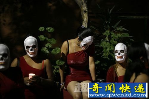 走进墨西哥 探秘恐怖“亡灵节”