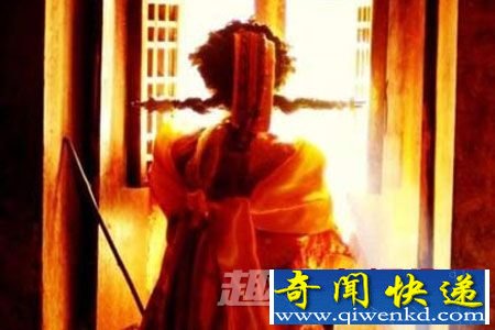 美人谷神秘少女成年礼:用跳牛仪式来证明已成年