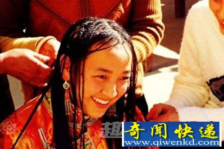 美人谷神秘少女成年礼:用跳牛仪式来证明已成年