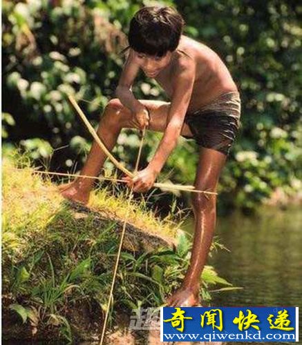 雅诺马马原始部落恐怖习俗:吃族人尸体