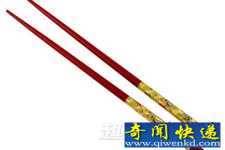 中国人使用筷子有讲究 十种禁忌需注意