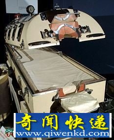 惊佩!靠人工呼吸器存活60年的瘫痪老妇