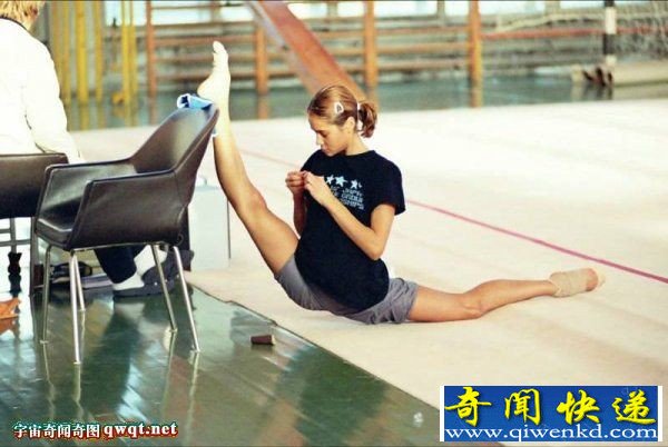 图解全球身怀绝技的恐怖男女离奇表演
