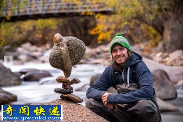 加拿大艺术家展示叠石块绝技 仅靠重力维持平衡