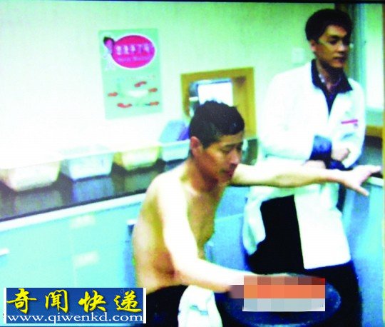 东莞急诊科病人持刀劫持女护士 男医生勇敢替换做人质