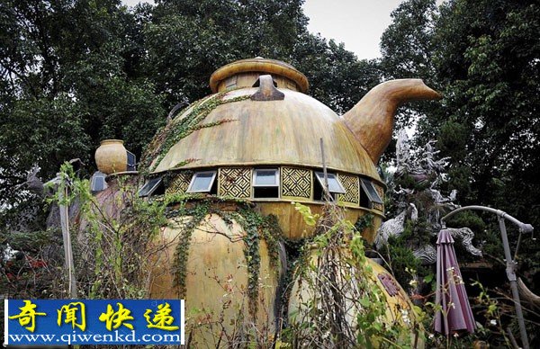广东顺德白须6旬根雕大师隐居树上 3年租金达10万