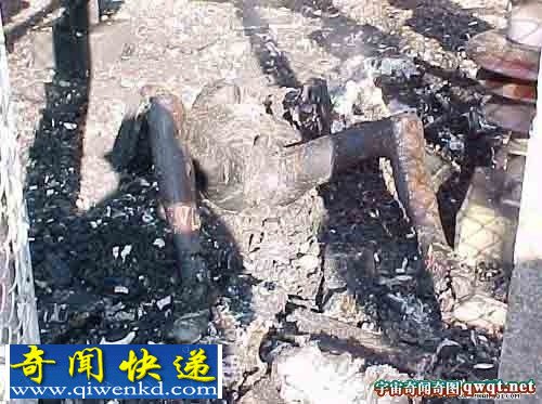 被雷劈死的男子瞬间变成焦炭