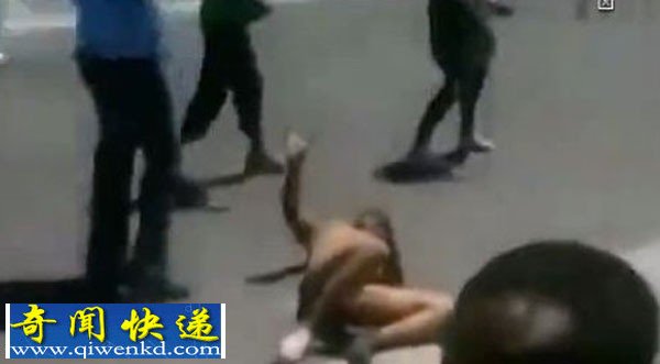 中东国家:一女子遭轮奸遭巨石砸死 魔鬼行为惨无人道