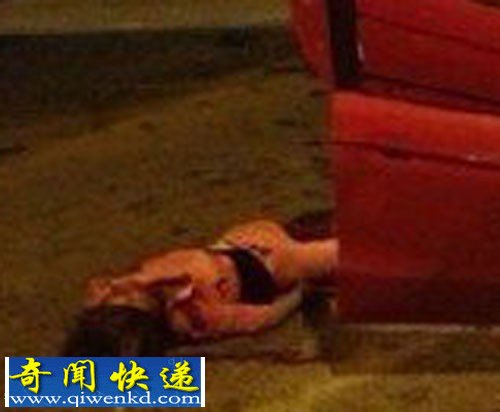 水泥罐车与轿车相撞 致6名90后身亡现场血流一地