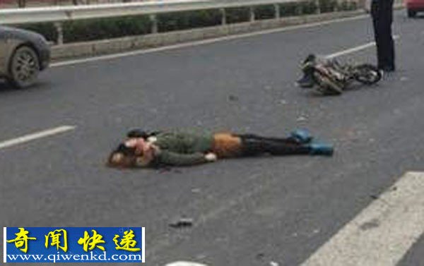 南京女子携子骑车高速逆行被撤撞死