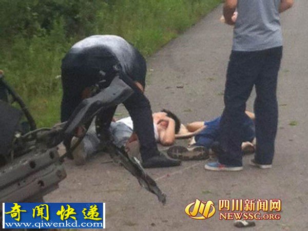 可惜!四川2名初中生参考归途中遇车祸身亡