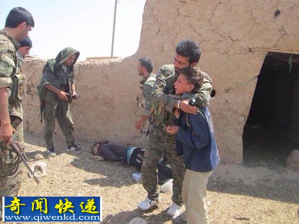 13岁女孩被IS成员折磨强奸 她的弟弟目睹了这一切却无能为力