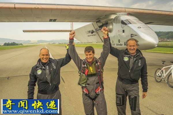 太阳能飞机在瑞士成功试飞 2015欲环游世界