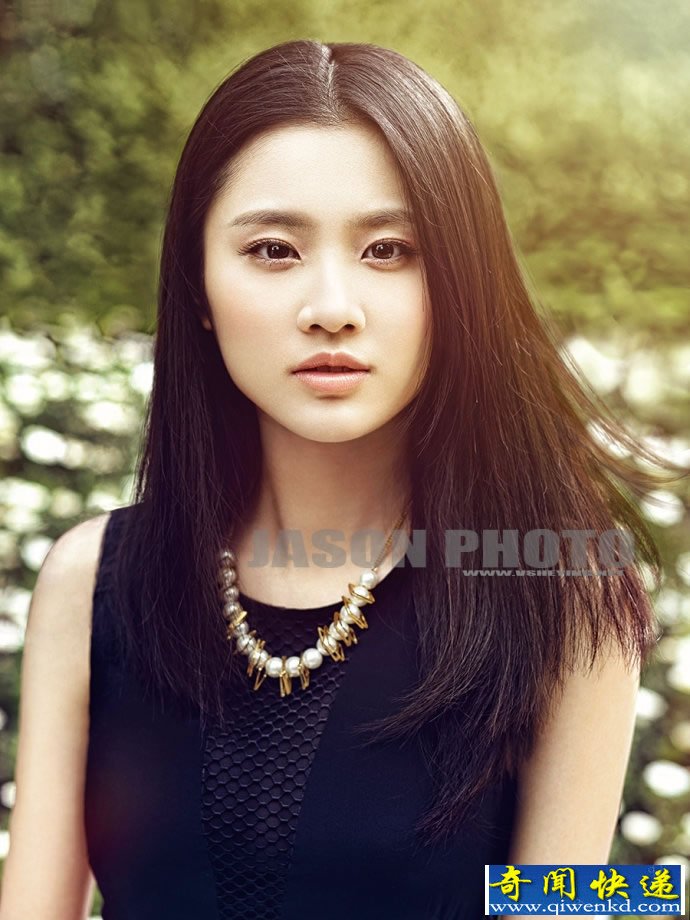 谋女郎张慧雯夏日写真 清纯美女气质佳