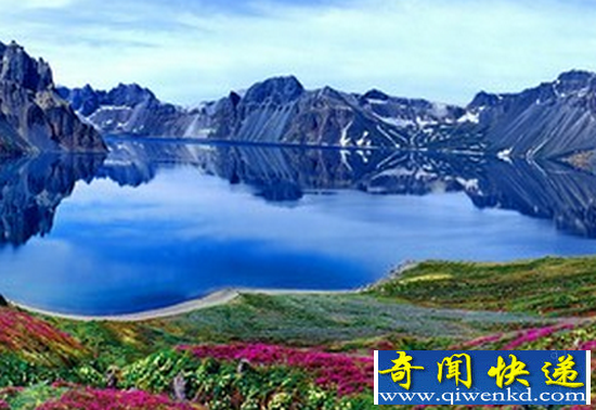 长白山天池照片