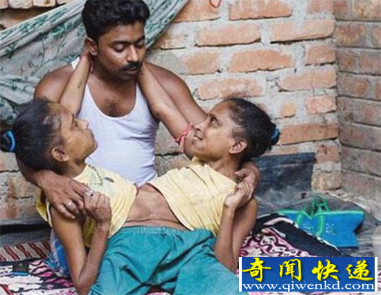 印度合体姐妹共嫁一个老公 生下一个孩子家庭美满