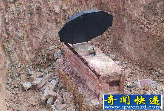 �����ڳ�������Ĺ ��Ůʬ�屣�����ϵ�߹�֮��