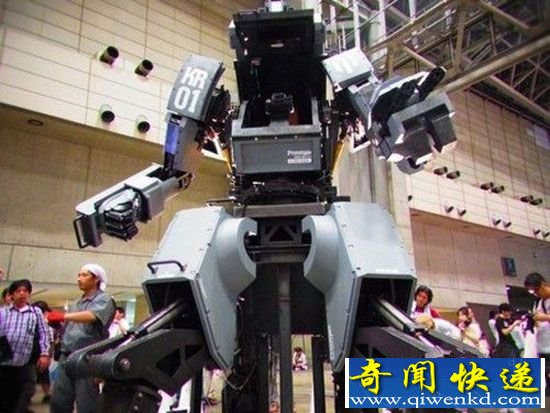 拉风至极!日本真人驾驶版机动战士开卖