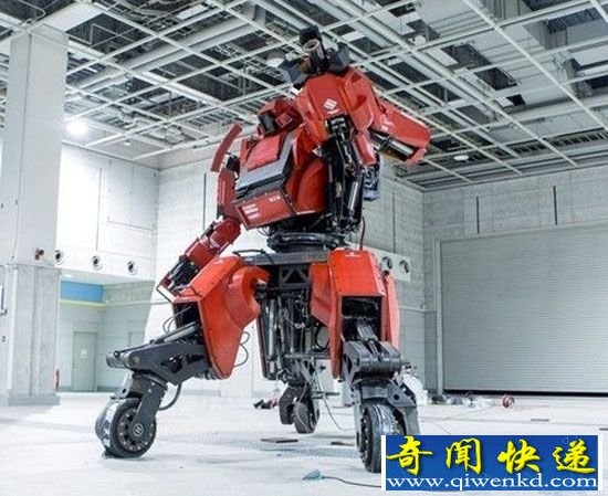 拉风至极!日本真人驾驶版机动战士开卖
