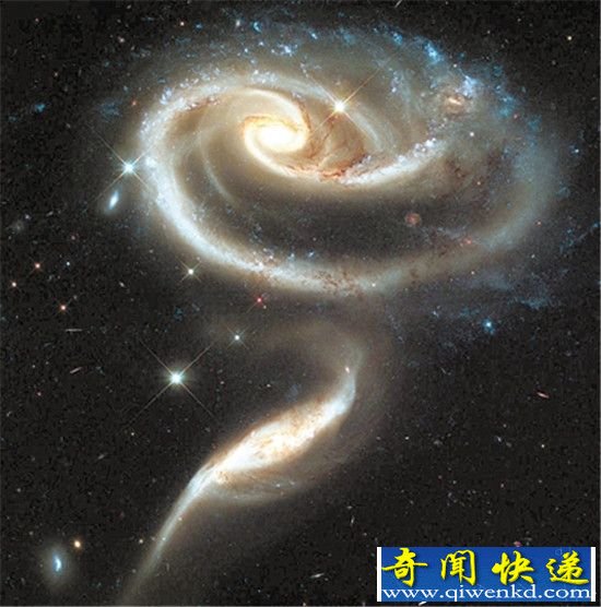宇宙绝美照片公布震撼人心 天空有朵星系玫瑰