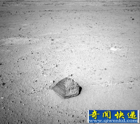 火星现巨型岩石金字塔 科学家称非人造