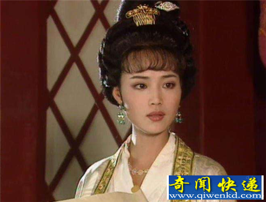 上官婉儿性生活比武则天还乱 睡完皇帝睡大臣竟还想造反