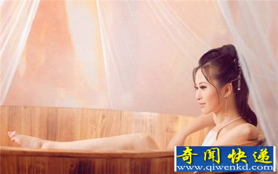 ̫���ˣ��Ŵ���Ů������ôϴ��ģ�