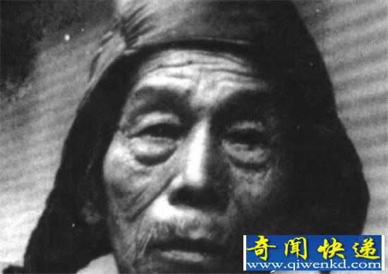 张清安自称张献忠后代 奇葩皇帝自立登基贻笑大方