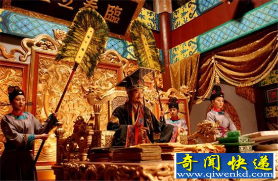 太监阉割秘闻 想进皇宫得先挨一刀