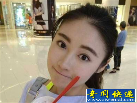 女艺人被醉汉捅死 还原陈翔六点半腿腿去世全过程