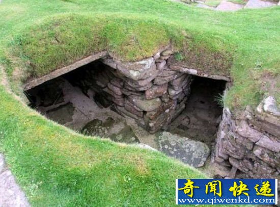 男子发现神秘地狱之门 千年秘密震惊世界!