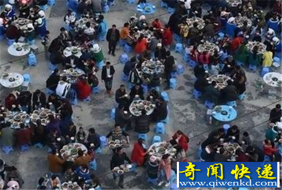 雇200人冒充亲友 男子借女方125万骗婚演闹剧