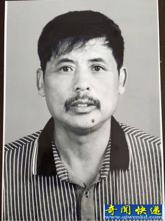 村支书救灾留下最后一个背影 300村民送别