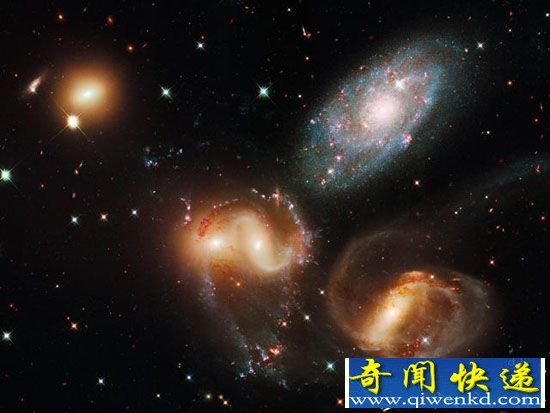 新引力论或推翻暗物质 星系无需暗物质也能转