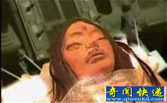月球三眼女尸是真的吗?美国隐藏51区外星人曝光