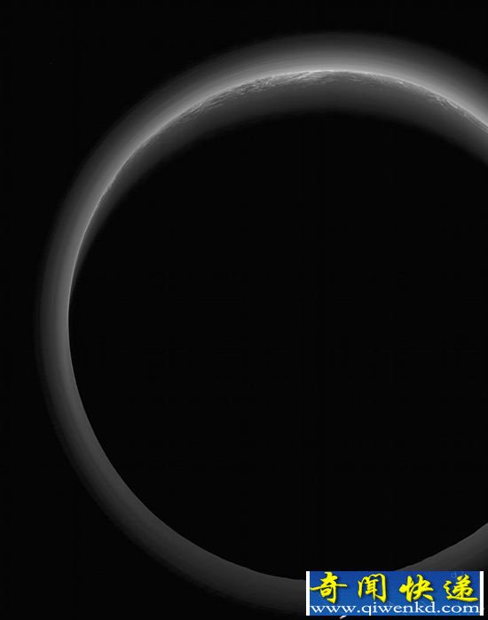 NASA爆出冥王星神秘图像 模糊区域内到底为何