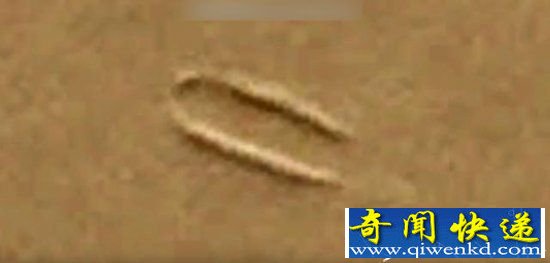 外星人到访火星证据 照片证飞碟降落遗留痕迹
