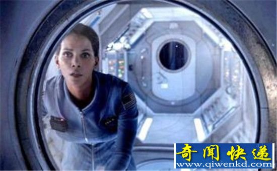 女航天员外太空神秘怀孕生子 竟诞生外星婴儿!