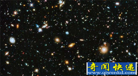 天文学家捕捉遥远星系 暗能量光谱仪揭秘